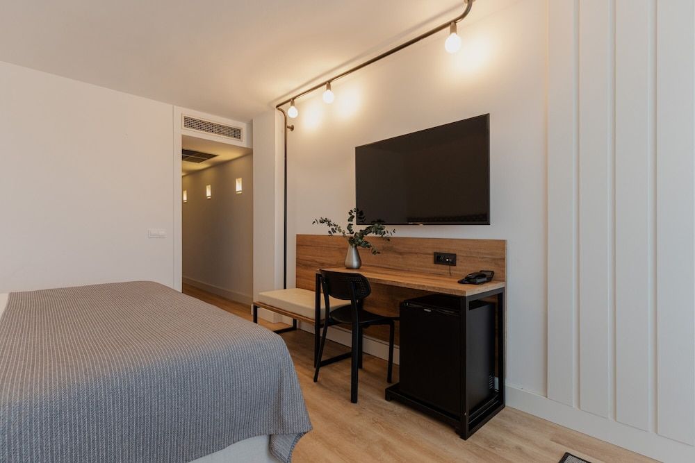 Magnolia Hotel Salou - Adults Only Habitación Triple Superior Con Terraza (Spa Access) 5