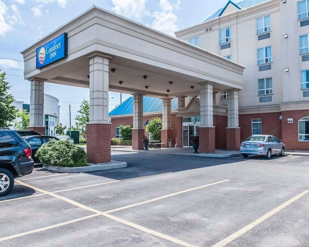 undefined Comfort Inn Mississauga 4