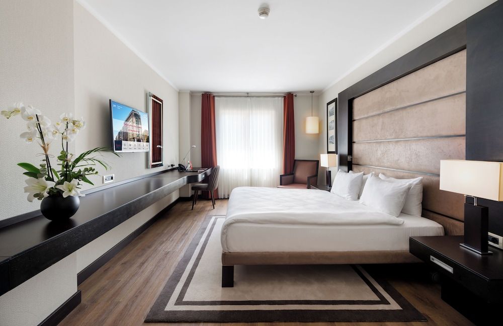 undefined Ramada Plaza by Wyndham Istanbul City Center Adults Only 2