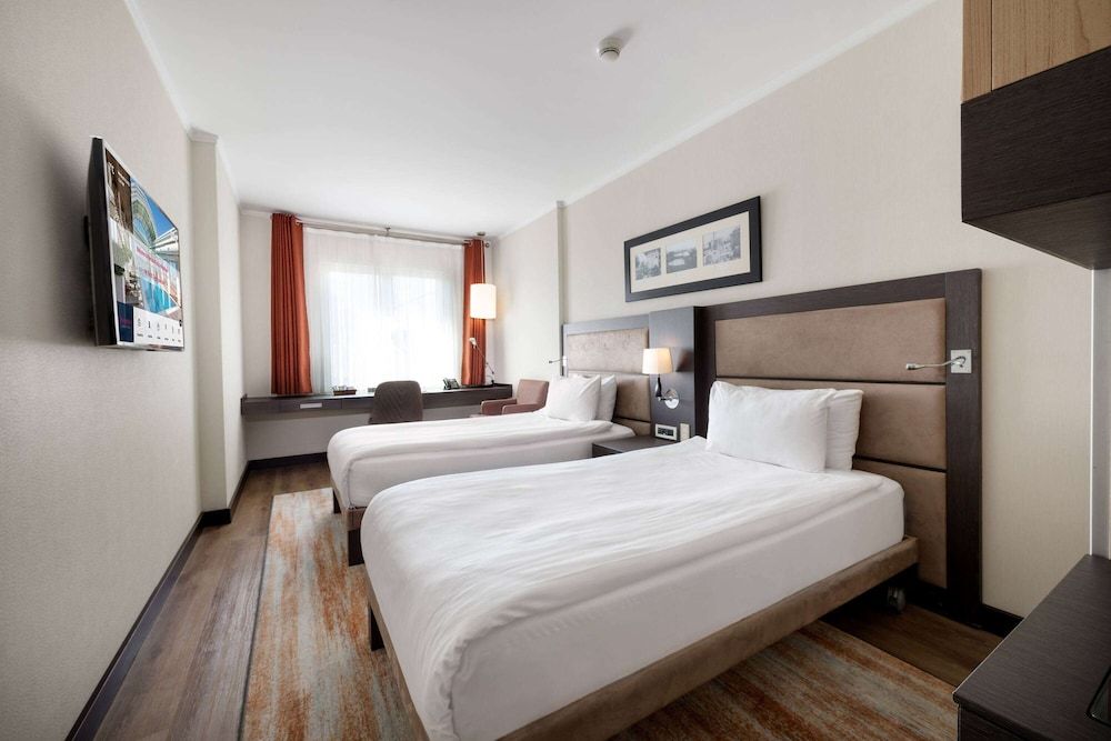 Ramada Plaza by Wyndham Istanbul City Center Adults Only Standard Room, 1 Double Bed, Non Smoking 2