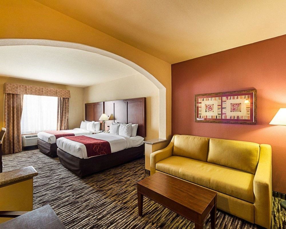 Suite, Multiple Beds, Non Smoking