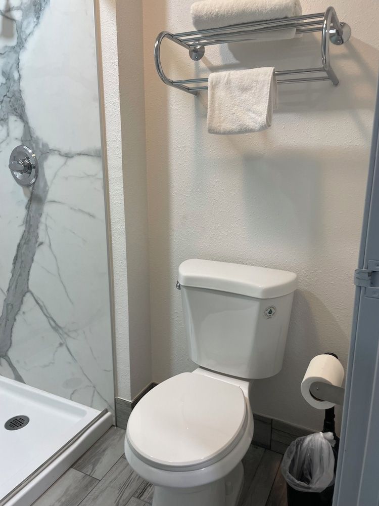 Motel Santa Cruz Room, 1 King Bed, Non Smoking 5