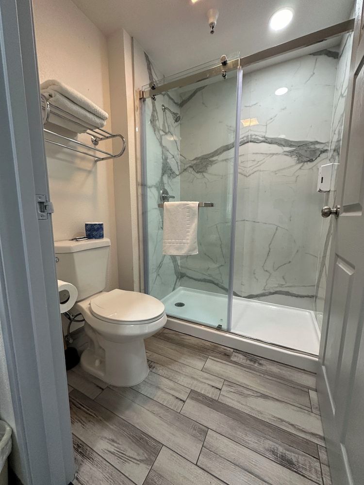 Motel Santa Cruz Room, 1 King Bed, Non Smoking 7