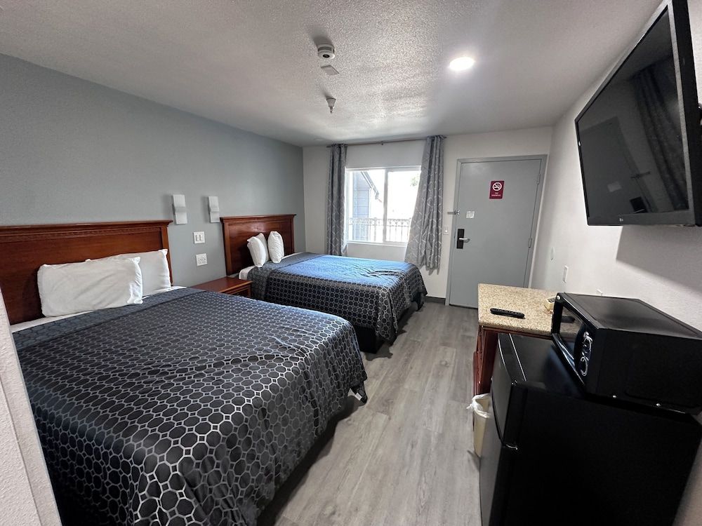 undefined Motel Santa Cruz 3