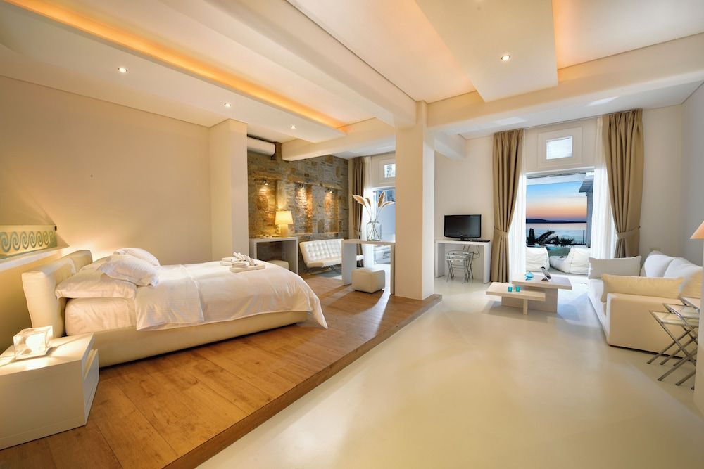 Delos One Bedroom Villa with Private Pool & Sea View