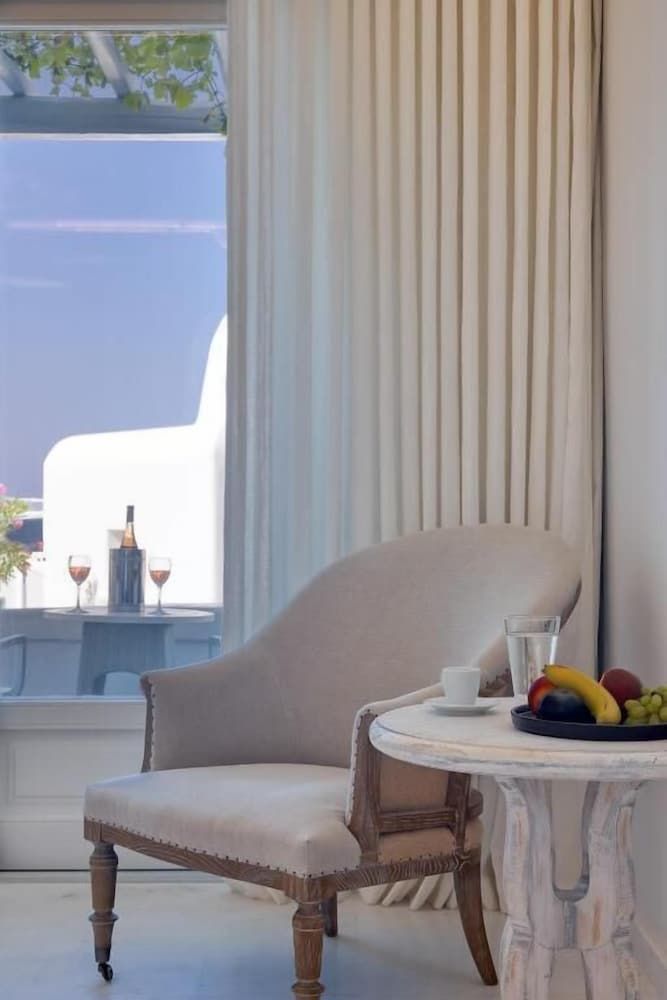 Saint John Hotel Villas & Spa Premium Aegean Room with Garden View 7