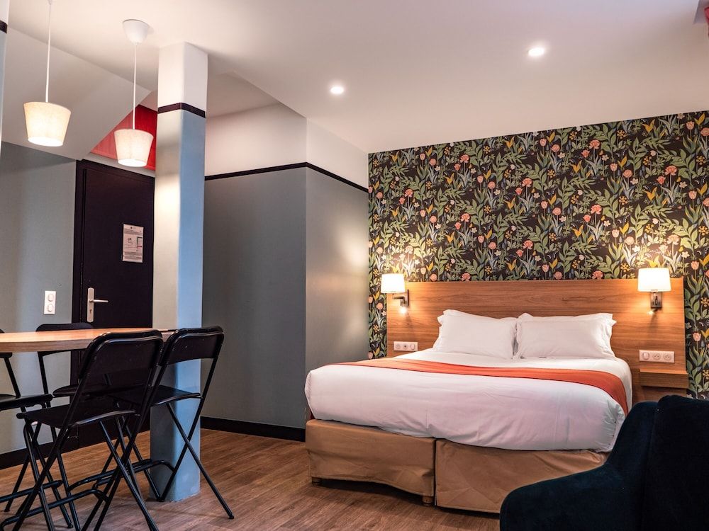 undefined Hôtel de France, un hôtel AMMI 9