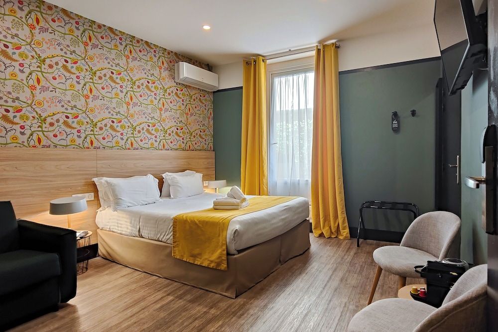 Chambre Triple Supérieure 21m² avec Balcon