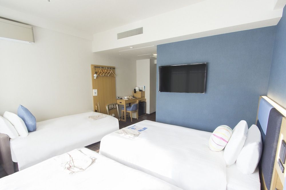 Triple Room, Non Smoking (2 Single Beds + 1 Extra Bed)