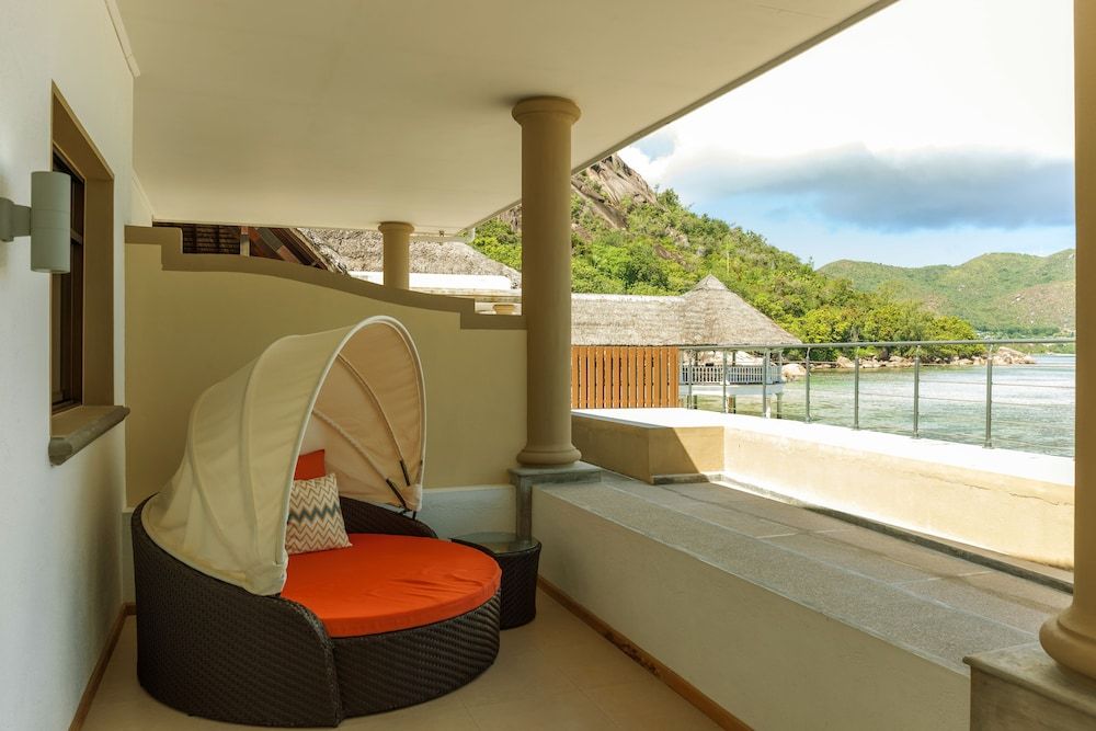 Le Domaine de La Réserve Bois D'Amour Suite 3