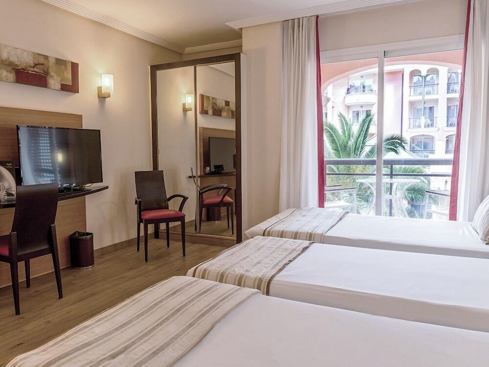 Hotel Bonalba Alicante Triple Room, Terrace 4