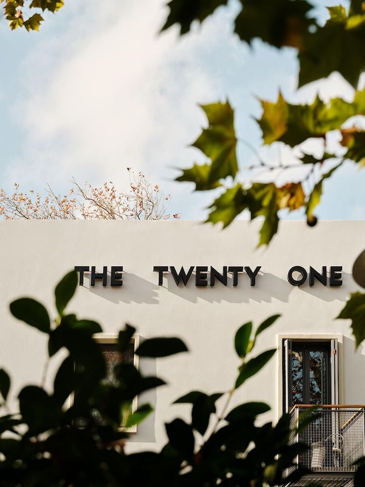 undefined The Twentyone 8