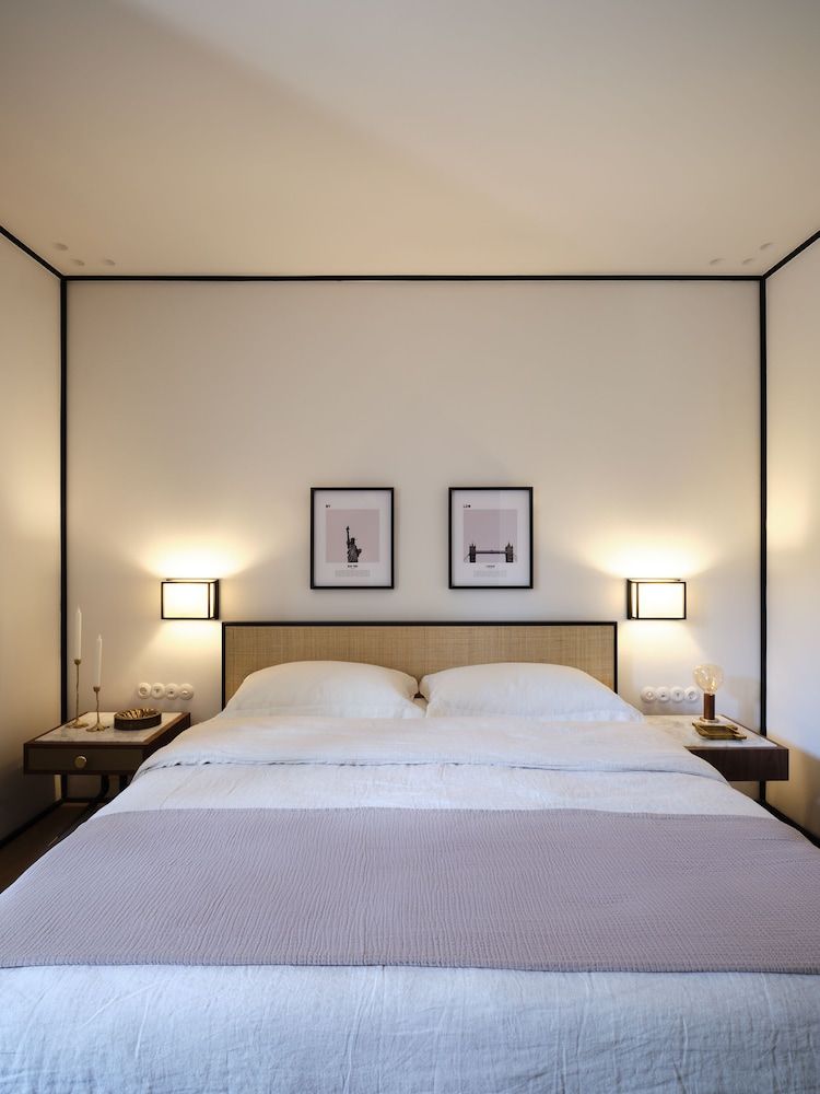 The Twentyone Executive Double Room, City View 4