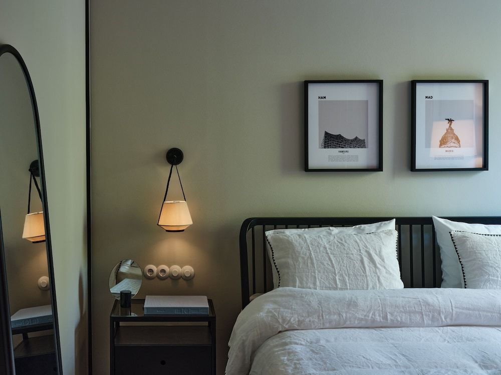 The Twentyone Premium Room, Balcony, City View 6