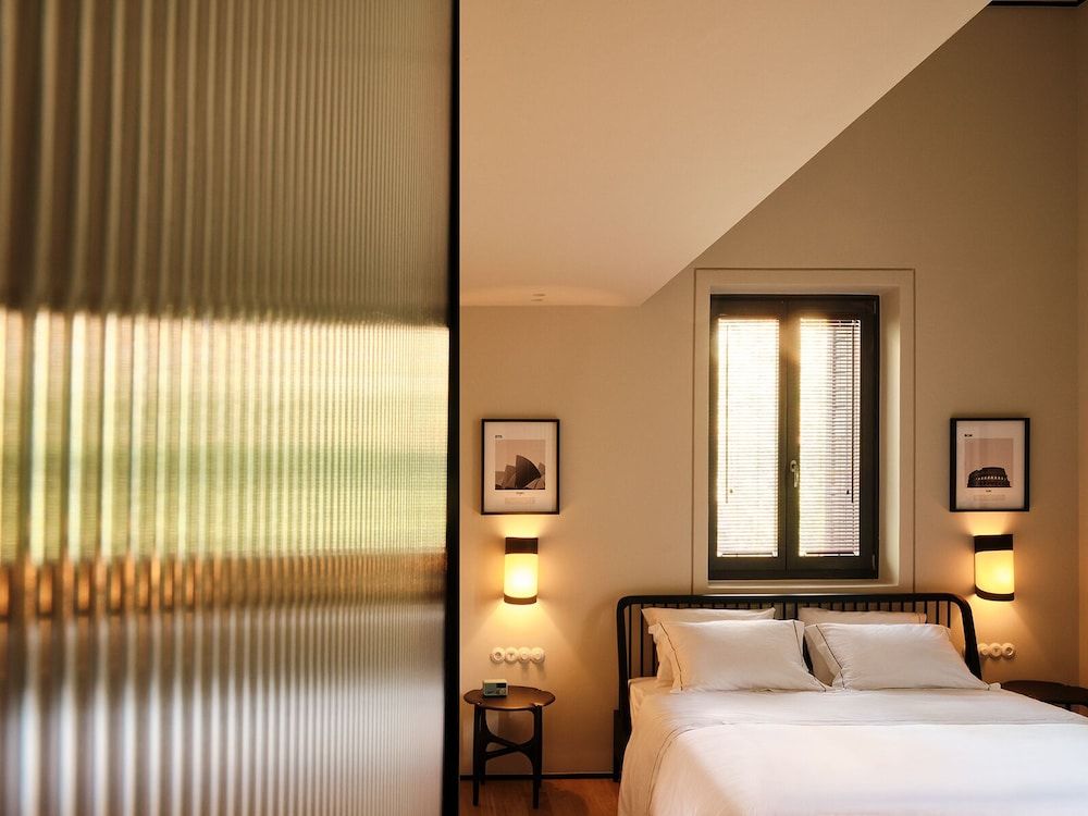 The Twentyone Executive Double Room, City View 24