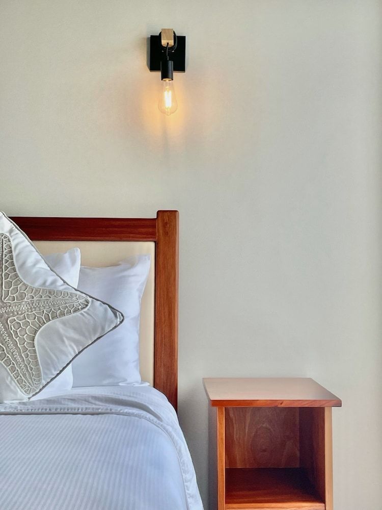 Mata Rocks Resort Ocean View Balcony Room 4