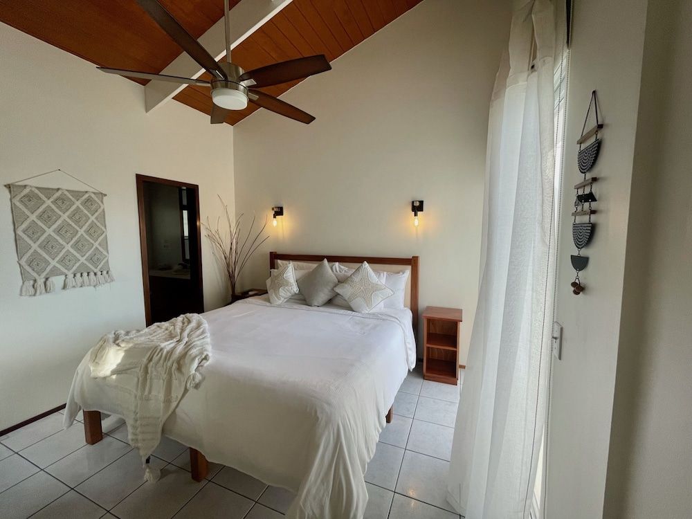 Mata Rocks Resort Ocean View Balcony Room 7