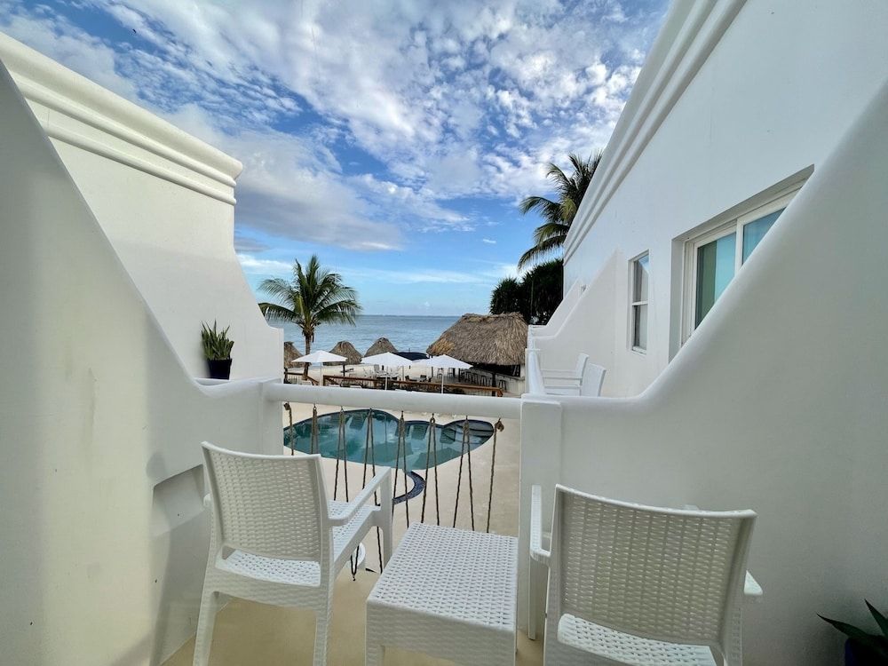 Mata Rocks Resort Ocean View Balcony Room 11