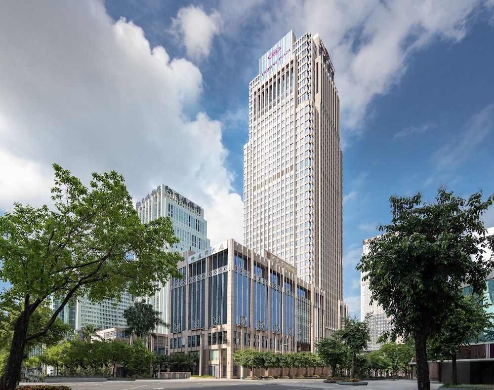 undefined Crowne Plaza Shenzhen Futian by IHG 2