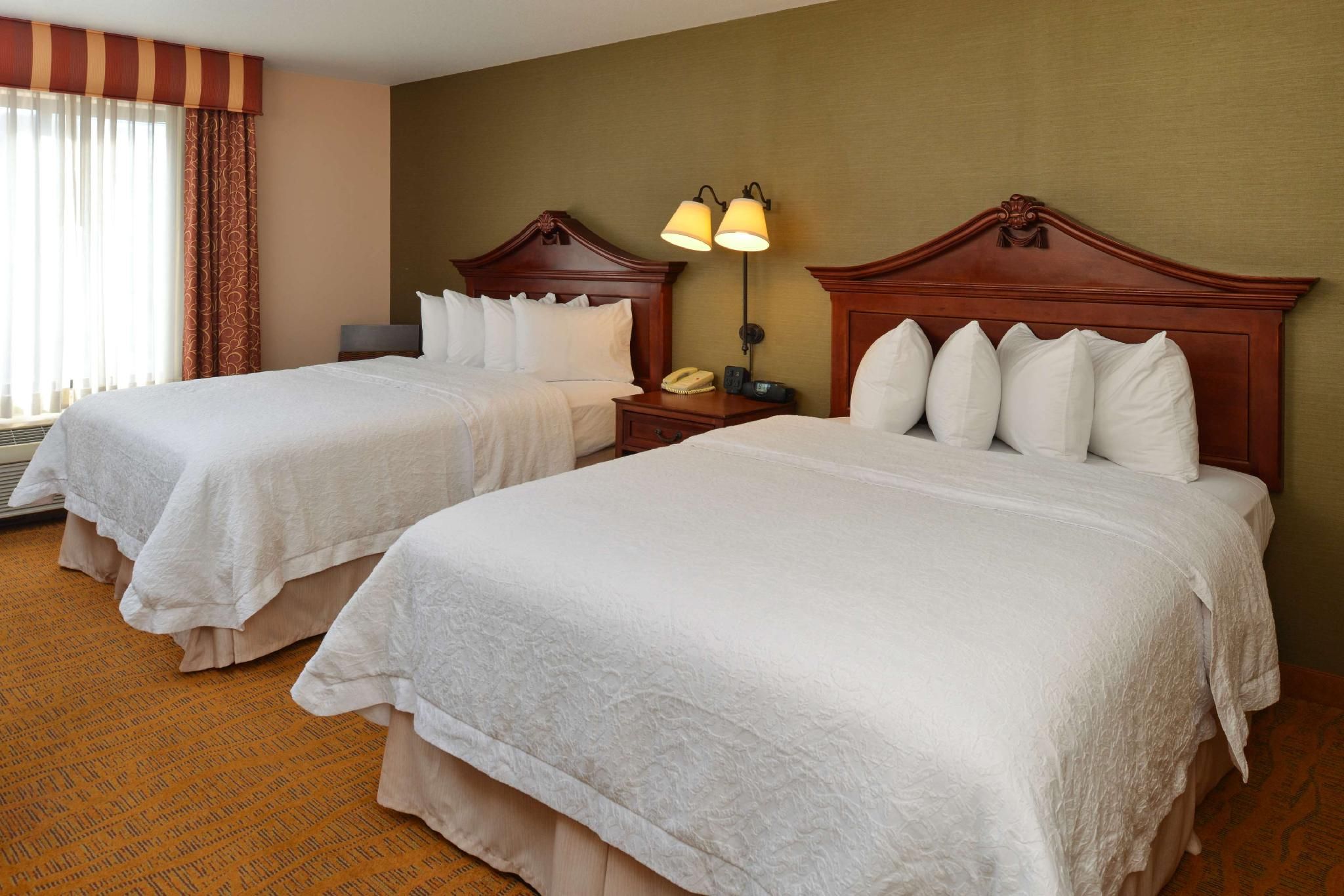 2 Queen Beds Nonsmoking