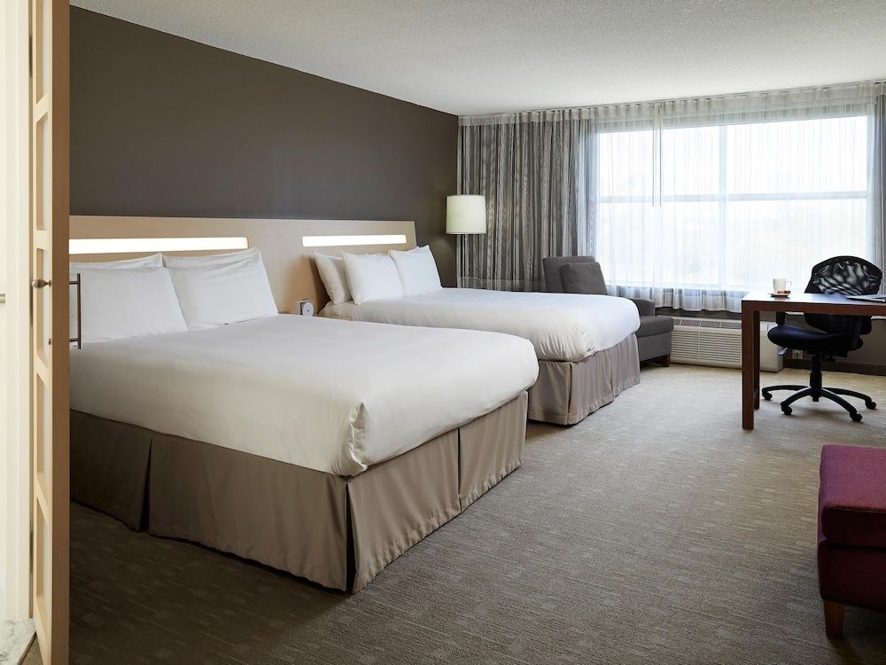 Novotel Montreal Aeroport