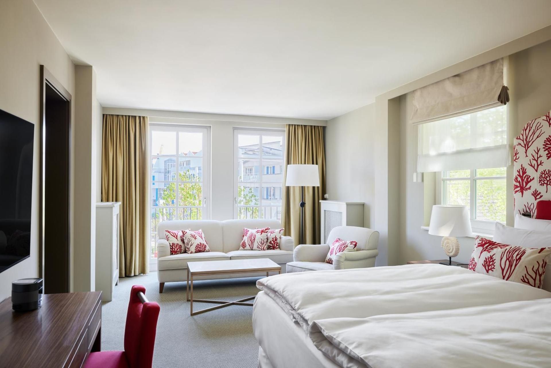 Double Room landside without balcony