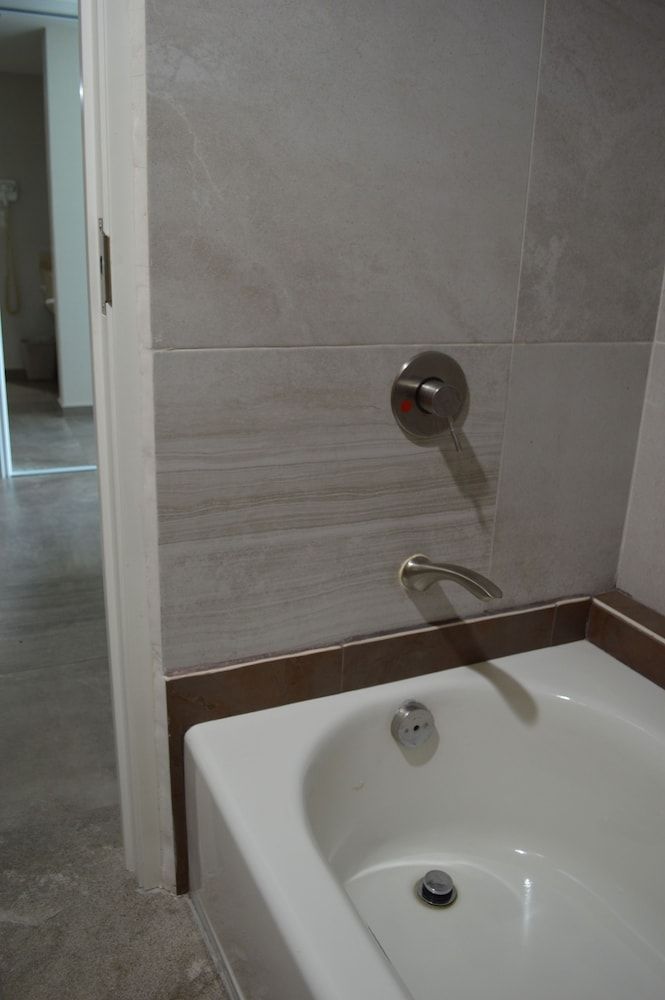 Casa Inn Business Hotel Celaya Suite, 1 King Bed 6