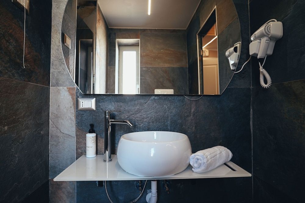 Puteoli Palace Hotel Standard Room, 1 Large Twin Bed 8