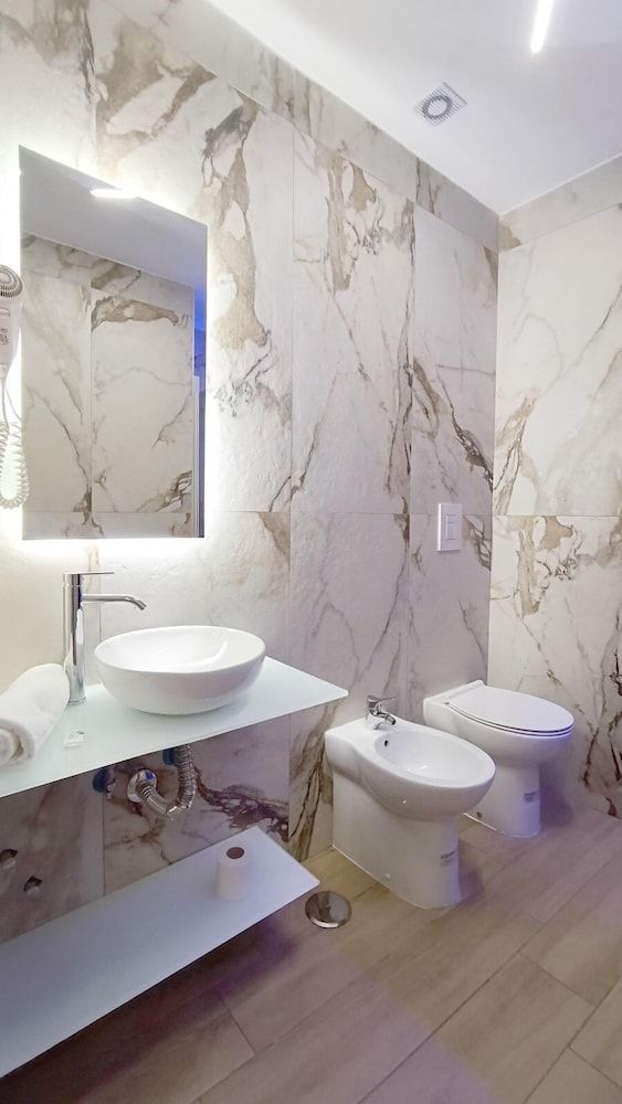 Puteoli Palace Hotel Superior Double or Twin Room 8