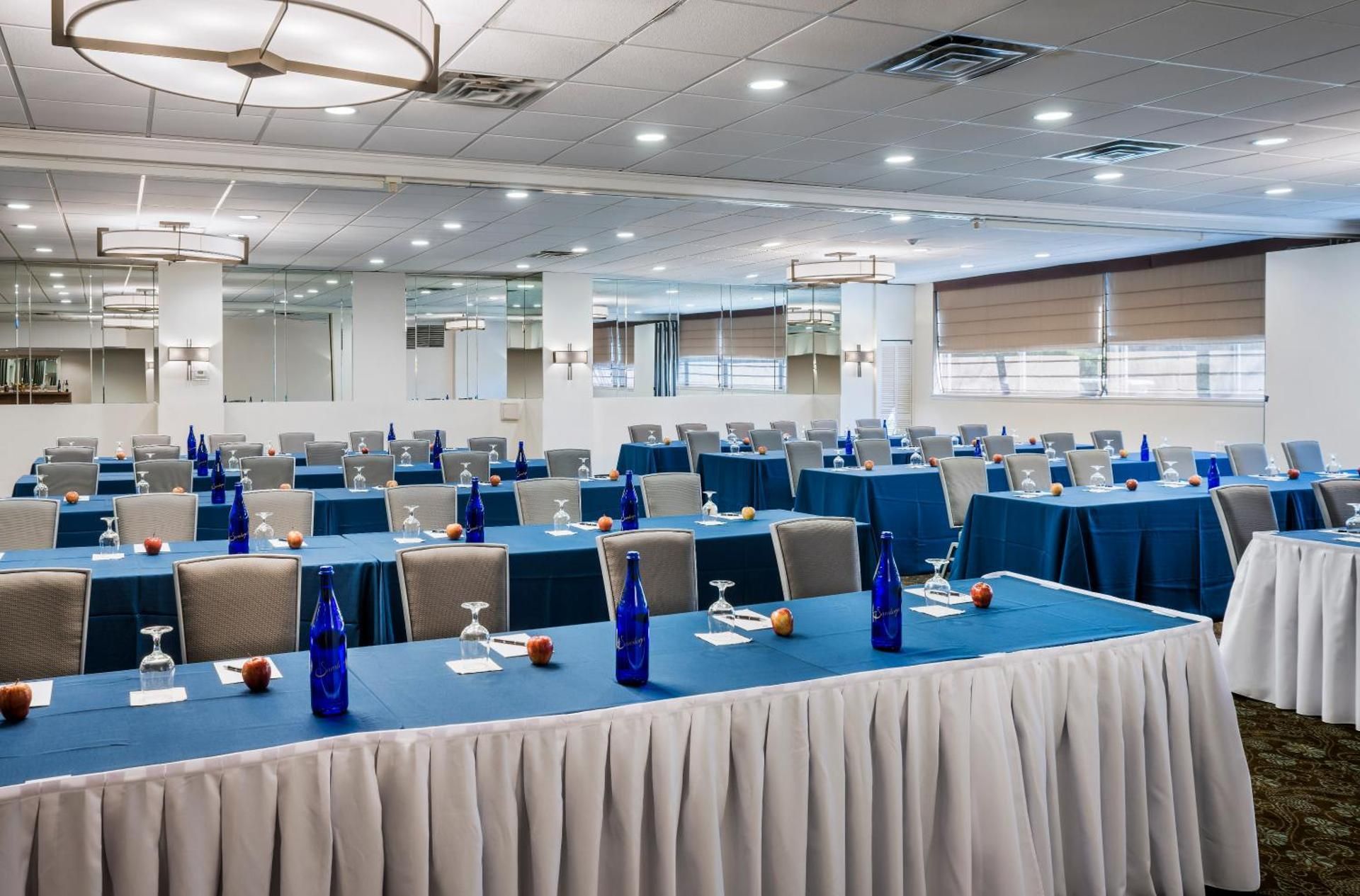 meeting room / ballrooms