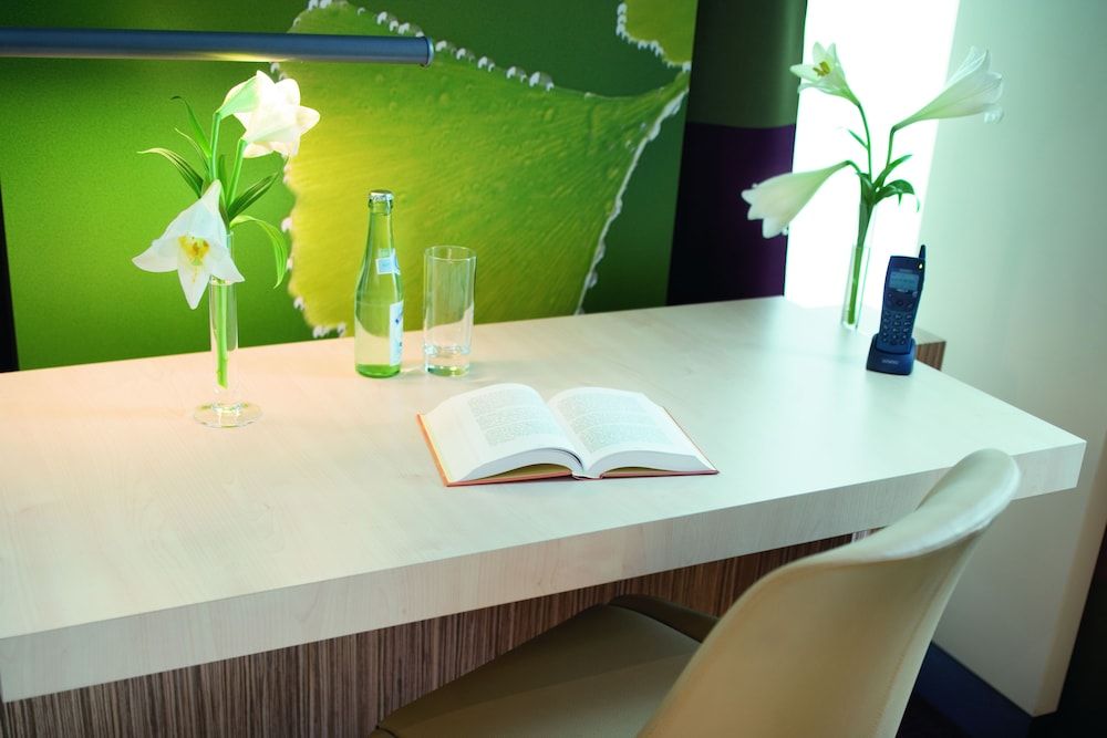 undefined Mövenpick Hotel Frankfurt City 4