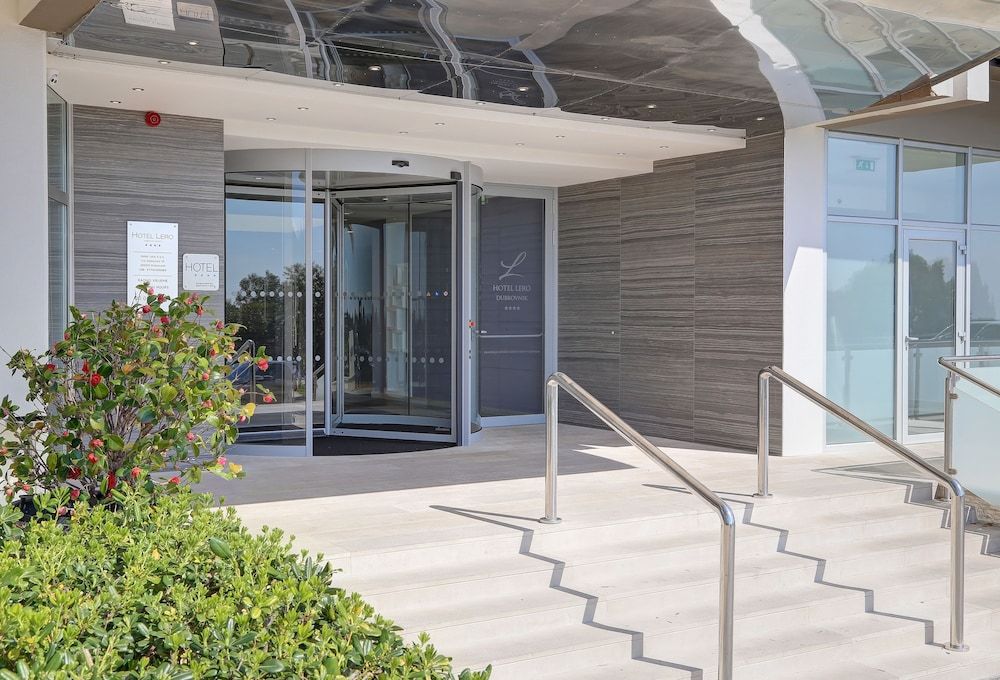 undefined Hotel Lero 3