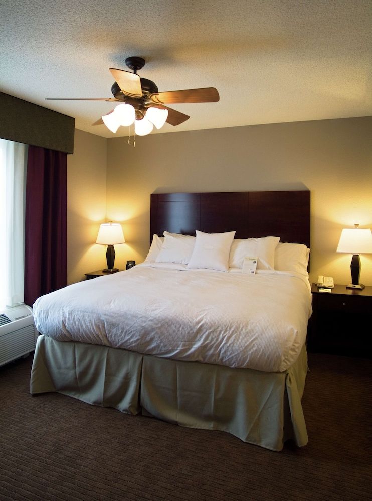 Suite, Two King Beds, Non-Smoking