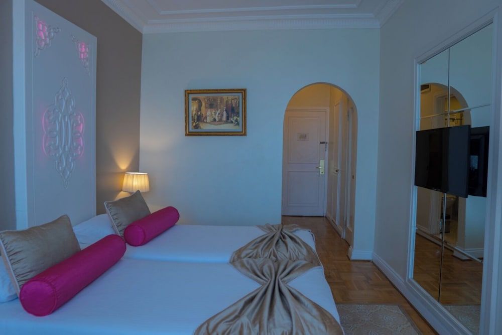 Avicenna Hotel - Special Class Standard Double or Twin Room 4