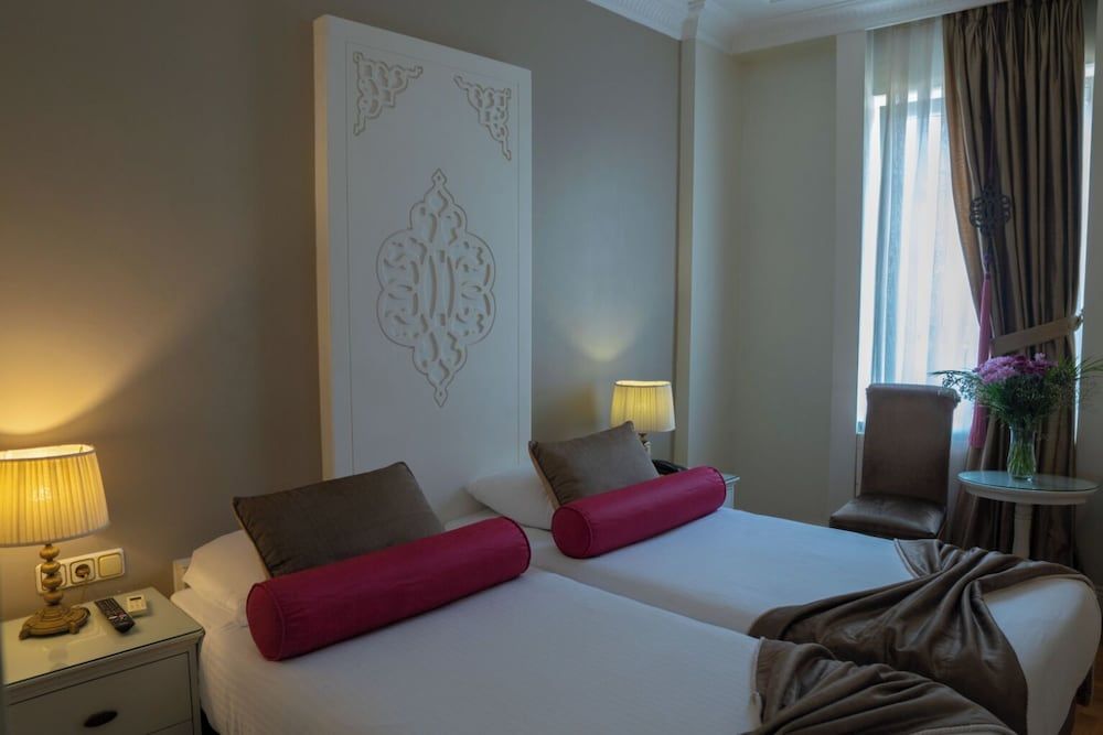 Avicenna Hotel - Special Class Standard Double or Twin Room