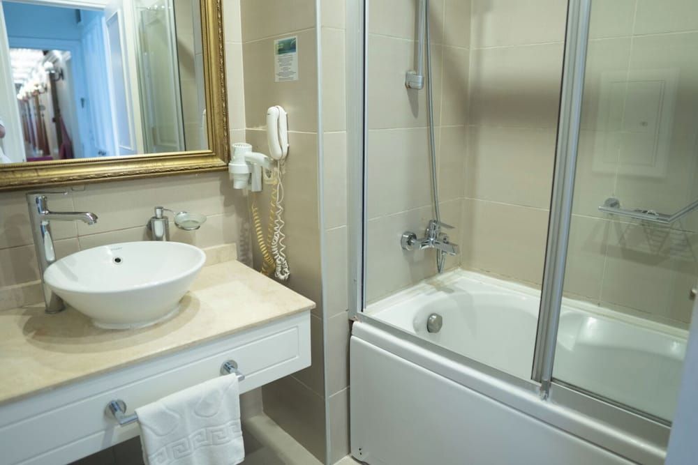 Avicenna Hotel - Special Class Standard Double or Twin Room 6