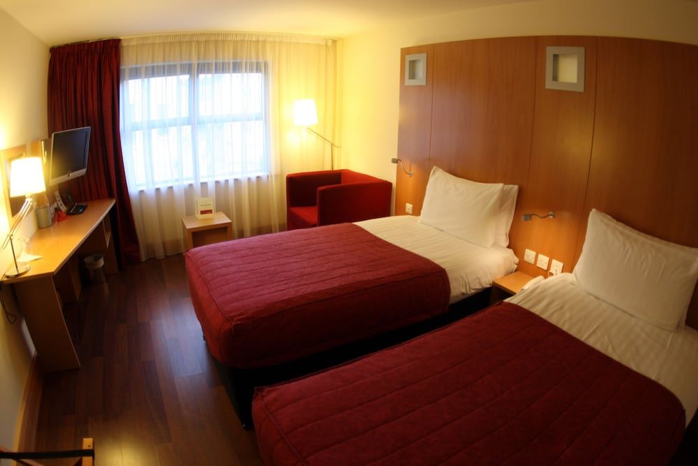 Twin Room, 2 Twin Beds