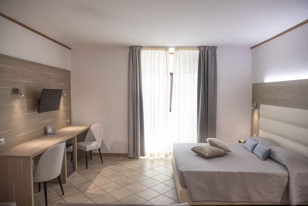 Pegasus Hotel