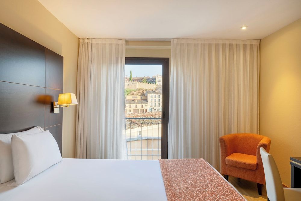 Eurostars Plaza Acueducto Standard Double Room Single Use (with views)