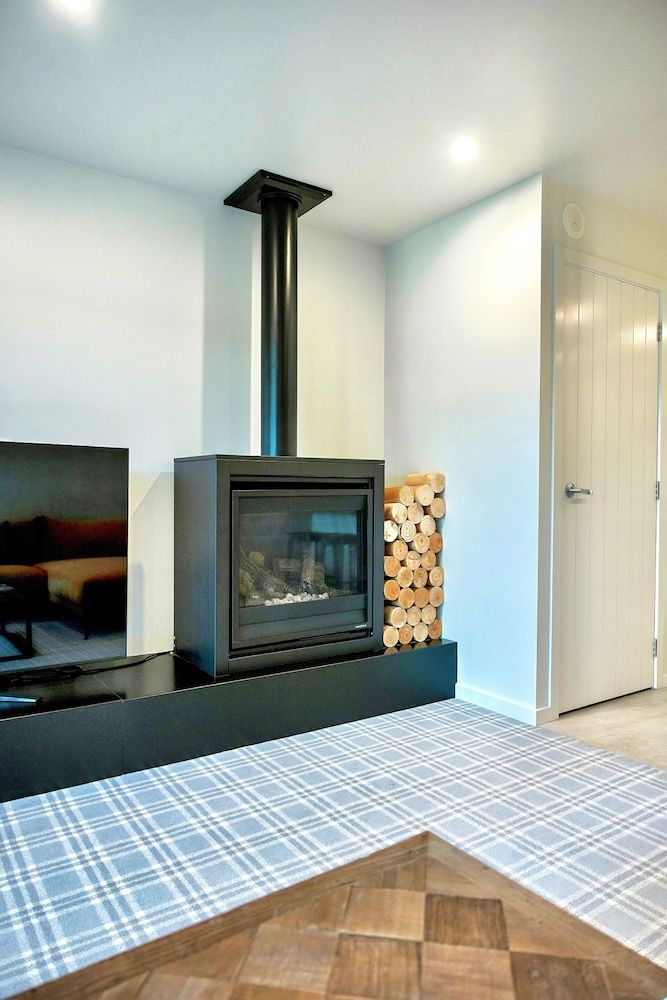 Oakridge Resort Lake Wanaka Premier Room 6