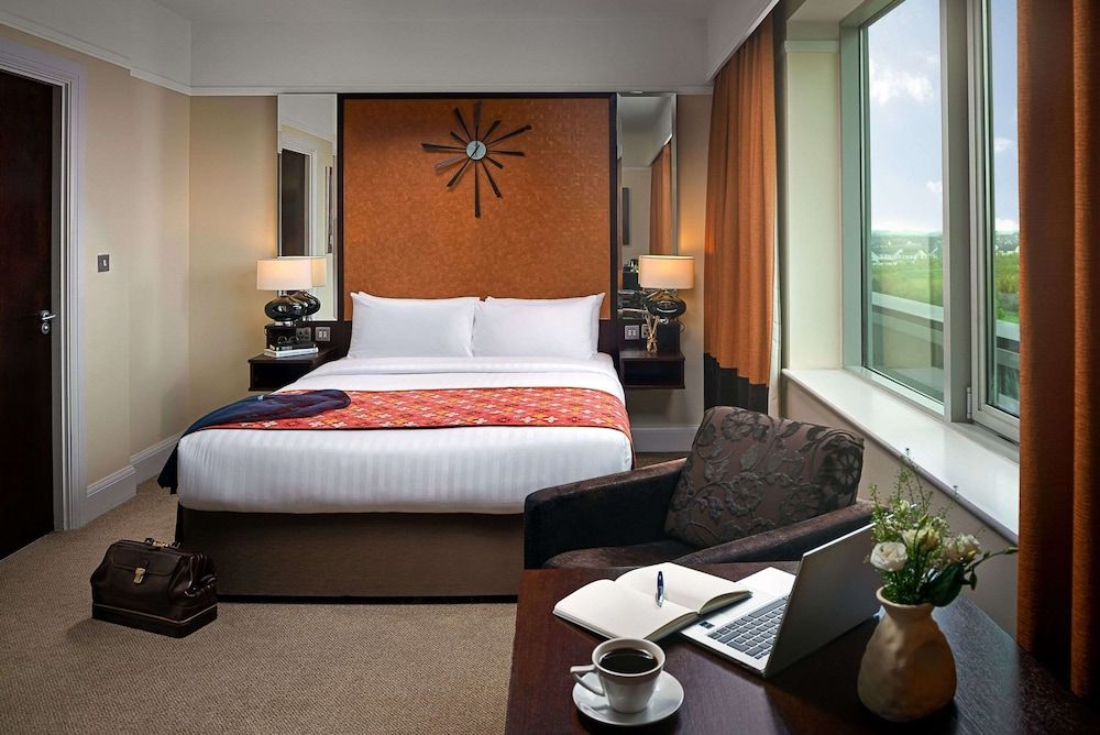 Executive Room, 1 Queen Bed