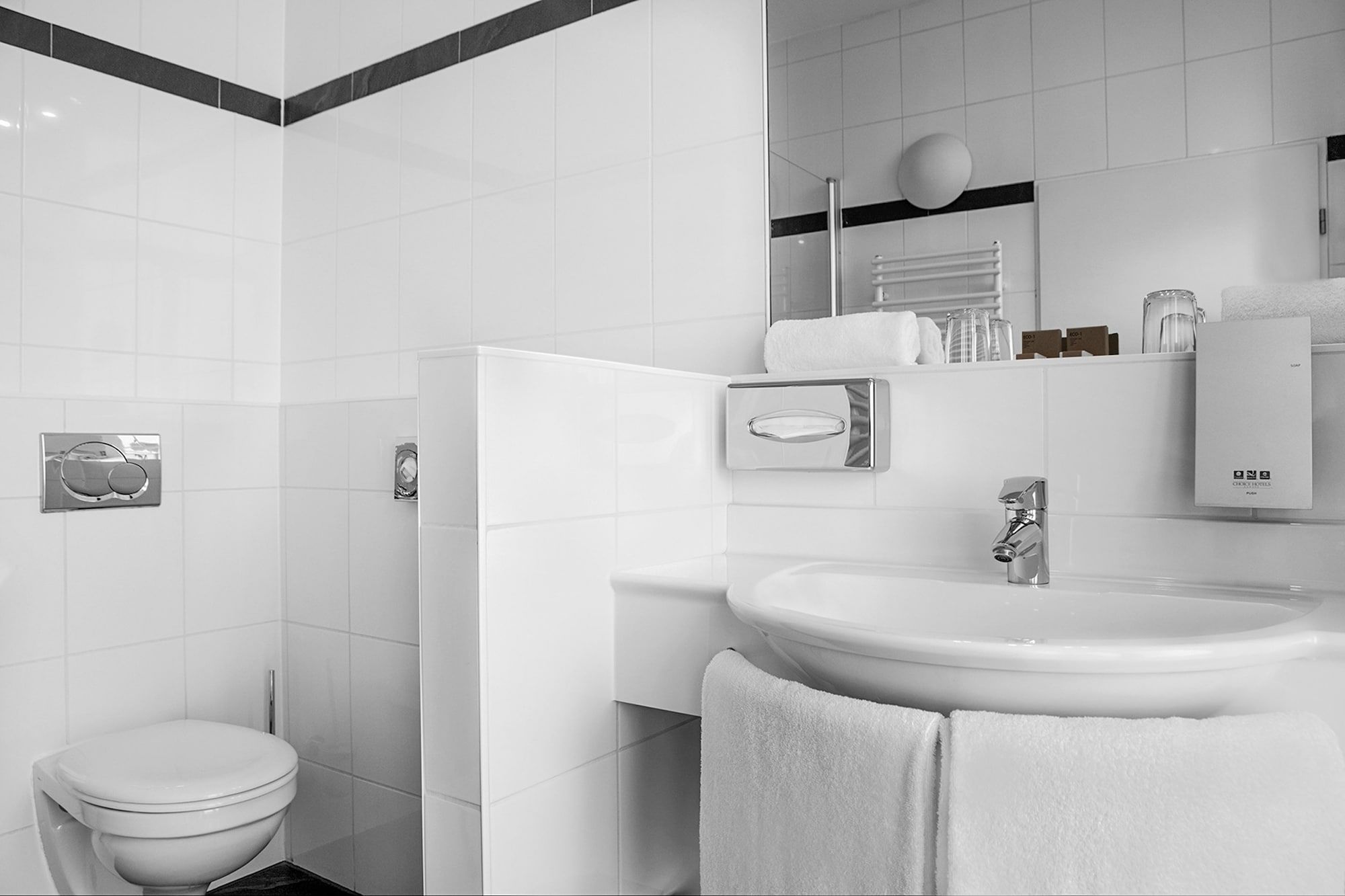 undefined Grand Hotel Downtown 10