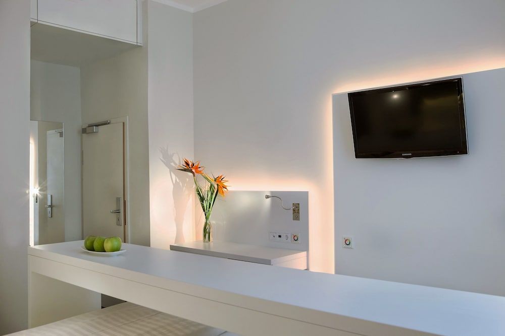 Grand Hotel Downtown Double Room 4