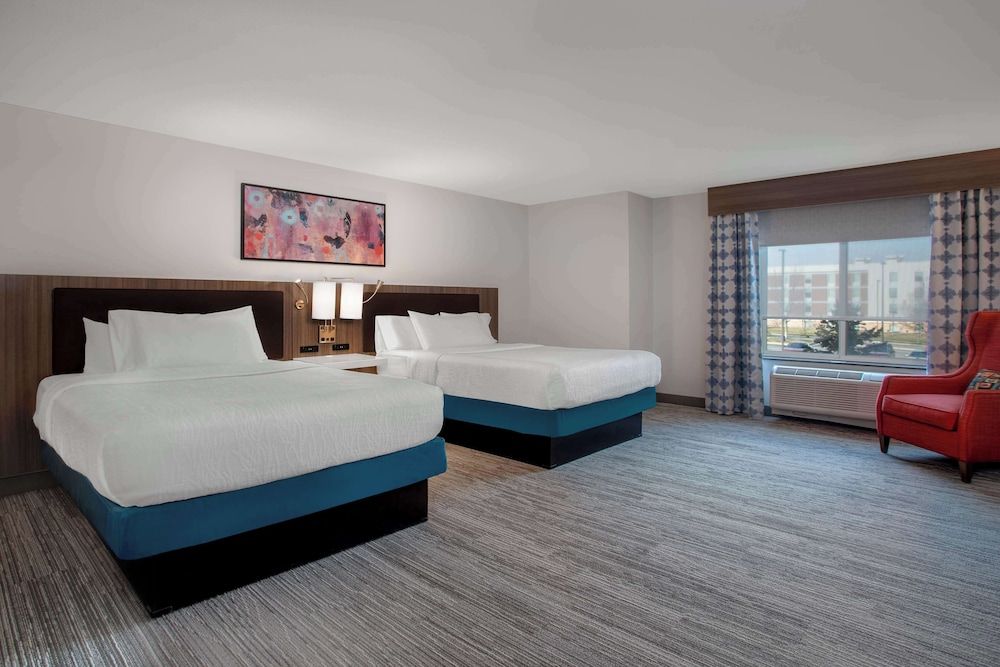 undefined Hilton Garden Inn Omaha West 8