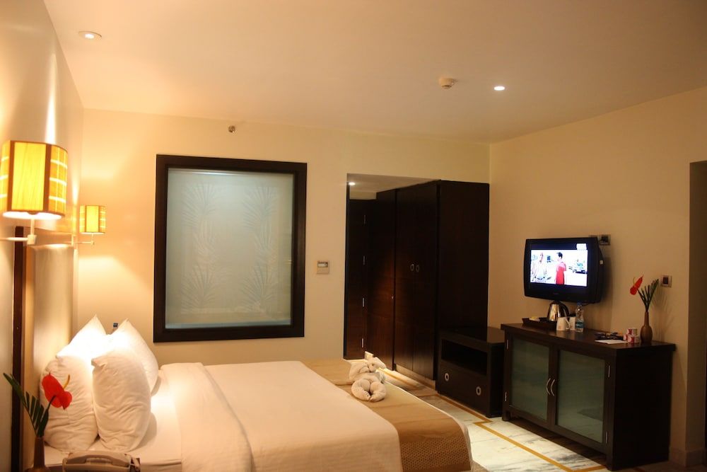 Royal Orchid Central Kireeti, Hampi Deluxe Room 18