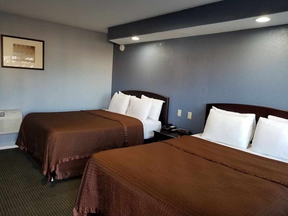 Room, 2 Queen Beds, Non Smoking