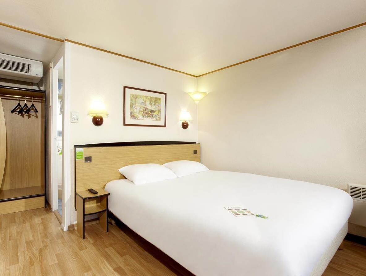 1 Double Bed