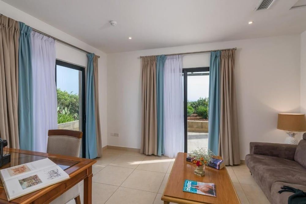 Hotel Ta' Cenc & Spa Studio Suite 2