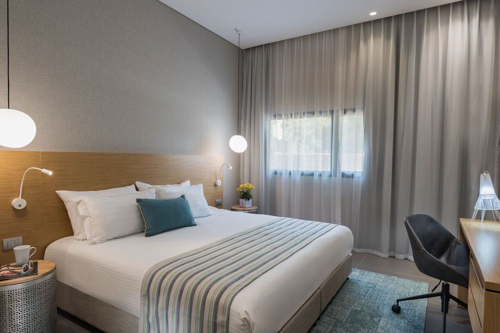 Oasis Spa Club Dead Sea Hotel Studio Suite 2