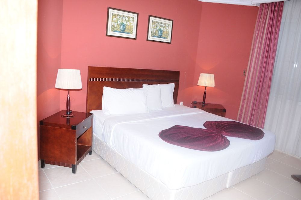 Continental Suite Farwaniya Deluxe Apartment, 2 Bedrooms 4